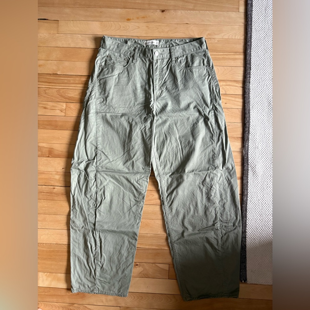 Abercrombie & Fitch Olive Chinos